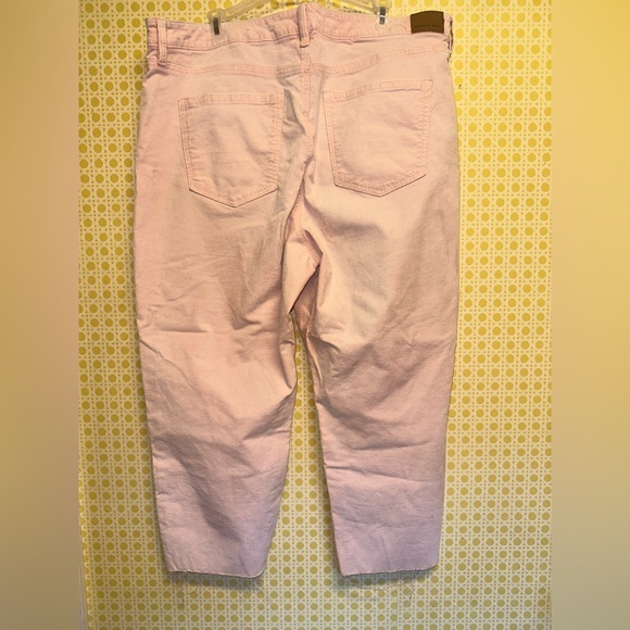 AE Corduroy Mom Jean - Picture 1 of 5